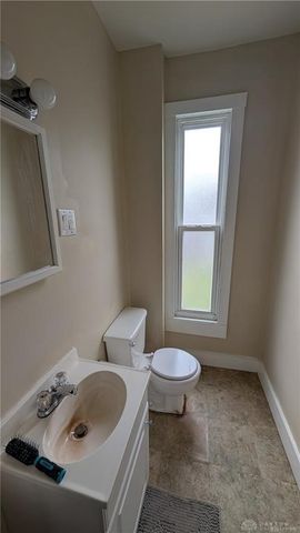 2420 Superior Avenue, Middletown, OH 45044