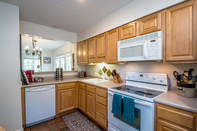 124 Old Bartlett Rd Unit 88, Conway, NH 03860