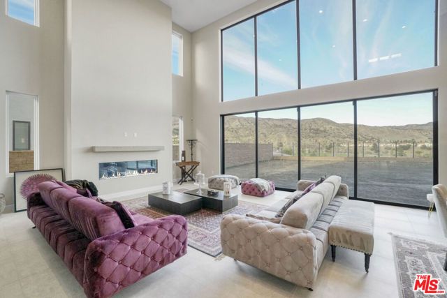 11848 N Hillsborough Lane, Porter Ranch (los Angeles), CA 91326