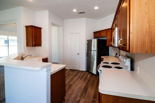 18018 Oakmoss Hill Court, Richmond, TX 77407