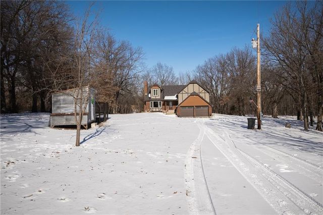 1275 SW 125 Road, Holden, MO 64040