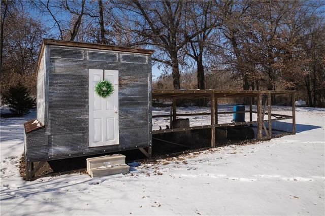 1275 SW 125 Road, Holden, MO 64040