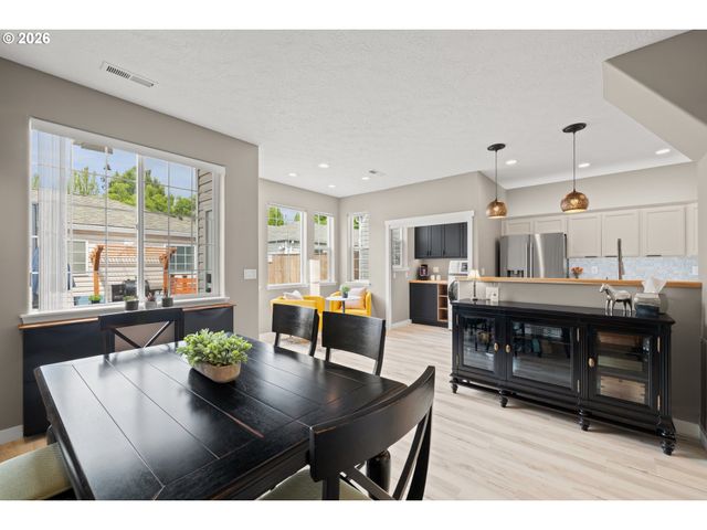 14437 Se BRIDGETON St, Clackamas, OR 97015