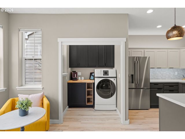 14437 Se BRIDGETON St, Clackamas, OR 97015