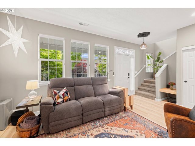 14437 Se BRIDGETON St, Clackamas, OR 97015