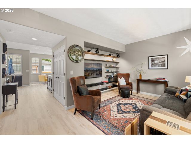 14437 Se BRIDGETON St, Clackamas, OR 97015