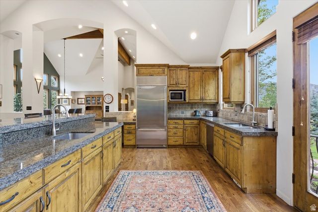 4138 S MOUNT OLYMPUS WAY, Millcreek, UT 84124
