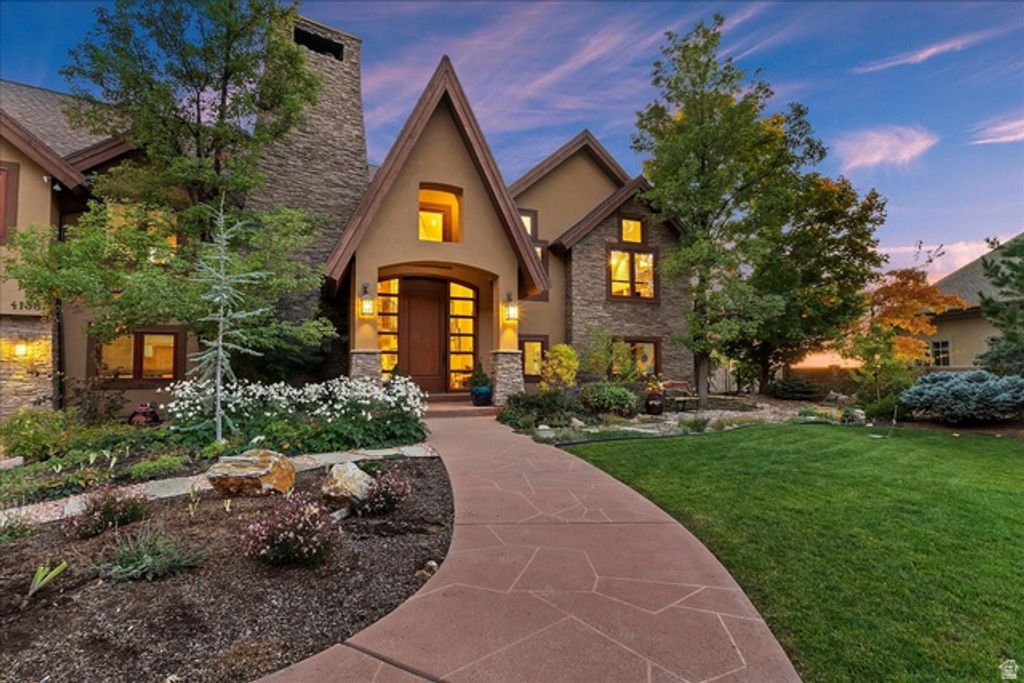 4138 S MOUNT OLYMPUS WAY, Millcreek, UT 84124
