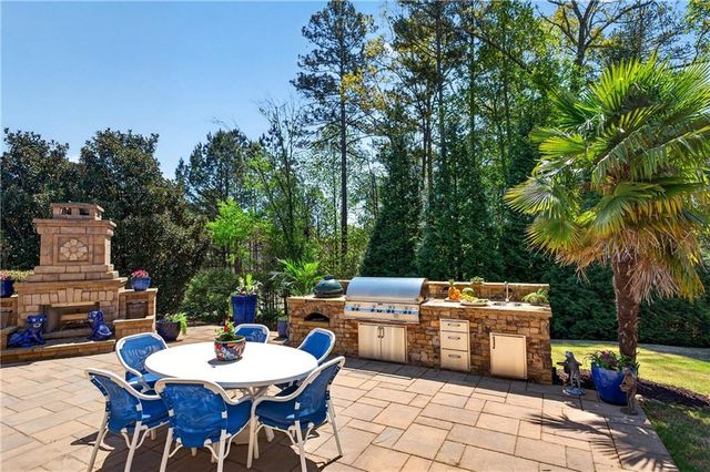 17 Carl Sanders Drive, Acworth, GA 30101