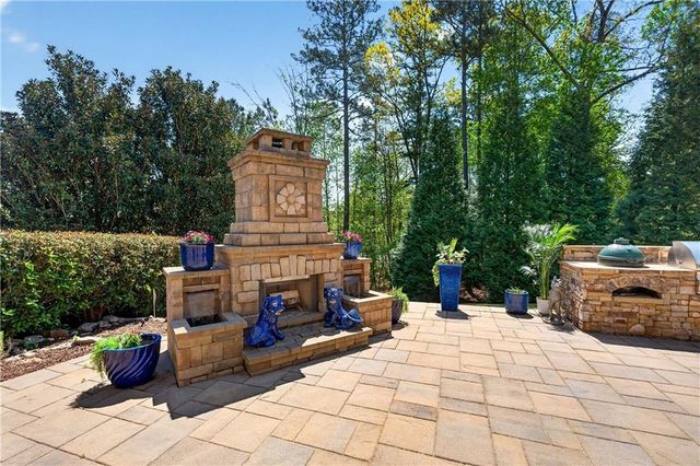 17 Carl Sanders Drive, Acworth, GA 30101