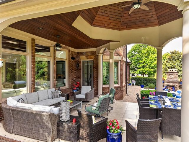 17 Carl Sanders Drive, Acworth, GA 30101