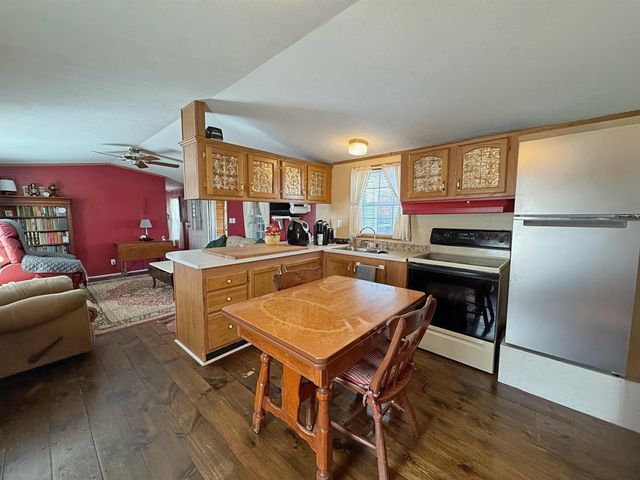 40 Citizen Street, Claremont, NH 03743