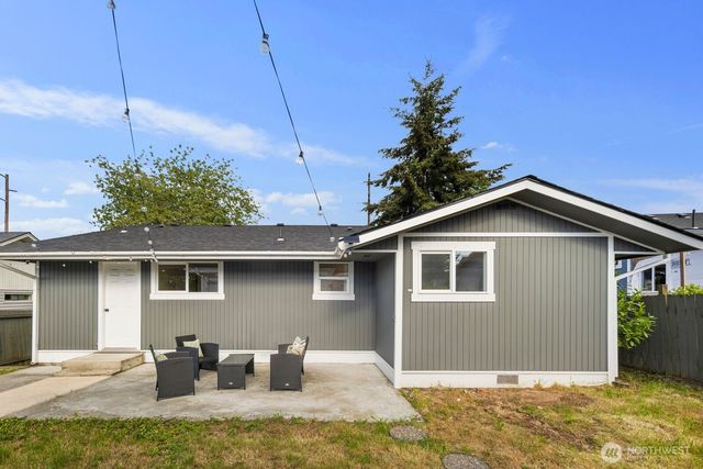 6106 Commercial Avenue, Everett, WA 98203