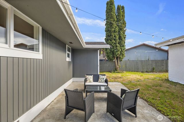 6106 Commercial Avenue, Everett, WA 98203