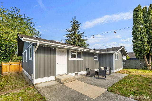 6106 Commercial Avenue, Everett, WA 98203