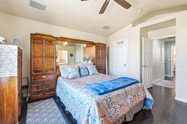 9804 Orino Ct, Elk Grove, CA 95757