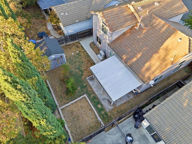 9804 Orino Ct, Elk Grove, CA 95757