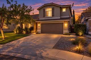 9804 Orino Ct, Elk Grove, CA 95757