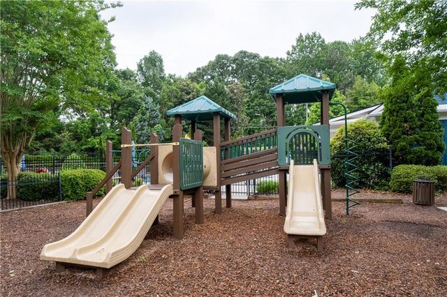 2681 Oak Leaf Place SE, Atlanta, GA 30316