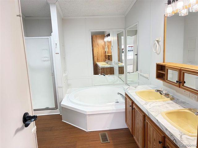 20 S Hill Drive, Linden, MI 48451