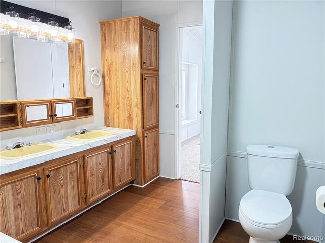 20 S Hill Drive, Linden, MI 48451