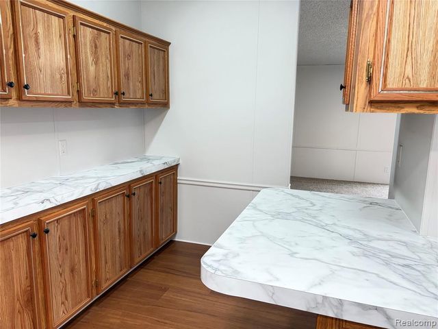 20 S Hill Drive, Linden, MI 48451