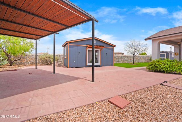 14420 NAVAJO POINT Drive, El Paso, TX 79938