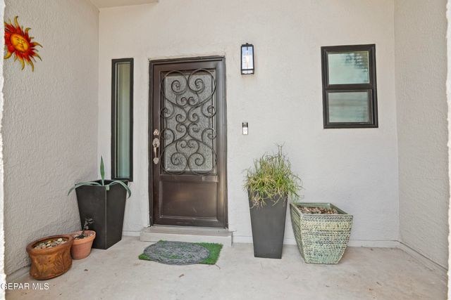 14420 NAVAJO POINT Drive, El Paso, TX 79938