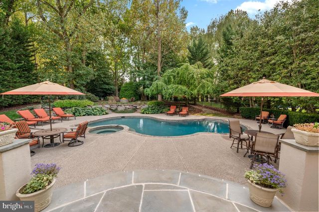 17 POPLAR RD, Chadds Ford, PA 19317