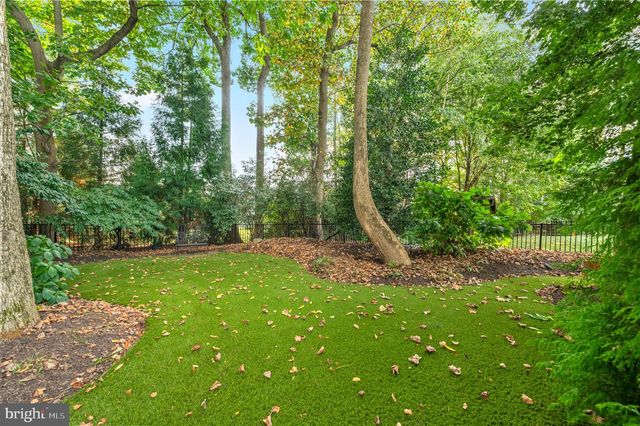 17 POPLAR RD, Chadds Ford, PA 19317