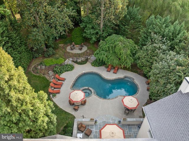 17 POPLAR RD, Chadds Ford, PA 19317