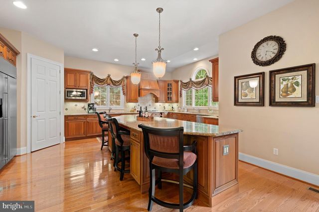17 POPLAR RD, Chadds Ford, PA 19317