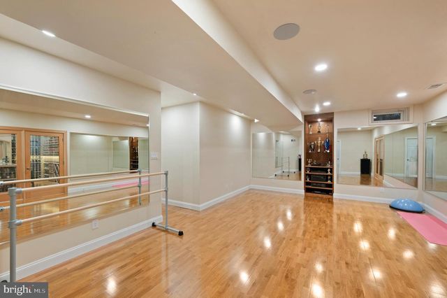 17 POPLAR RD, Chadds Ford, PA 19317