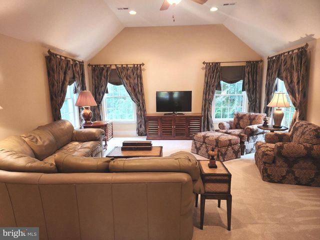 17 POPLAR RD, Chadds Ford, PA 19317