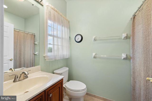 17 POPLAR RD, Chadds Ford, PA 19317