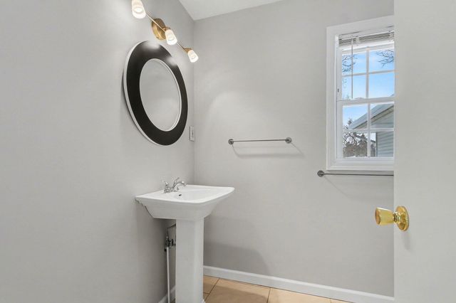 8232 Gull Manor, Richland Twp, MI 49083