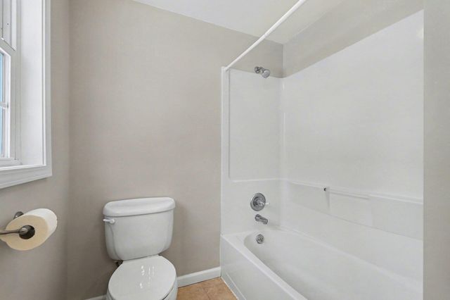 8232 Gull Manor, Richland Twp, MI 49083