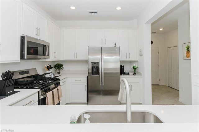 14819 WHITE PEARL RD, Punta Gorda, FL 33982