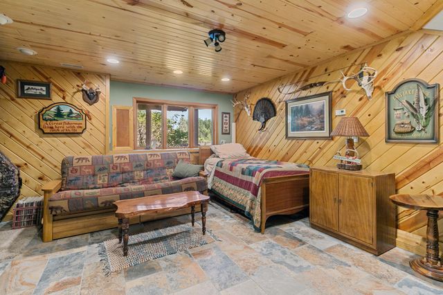 7135 Camp 3 Road NE, Columbus, MN 55025
