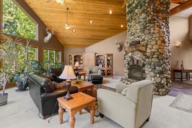 7135 Camp 3 Road NE, Columbus, MN 55025