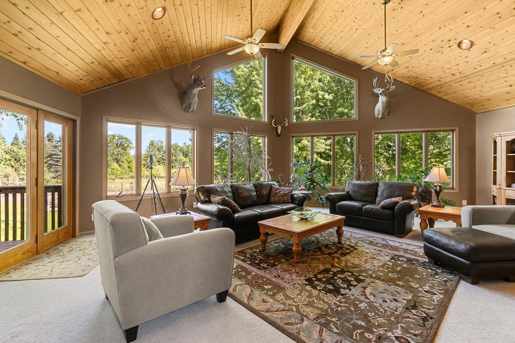 7135 Camp 3 Road NE, Columbus, MN 55025