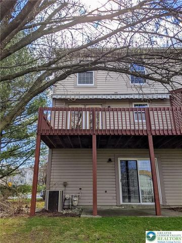 1825 Falcon Drive, Bethlehem City, PA 18017