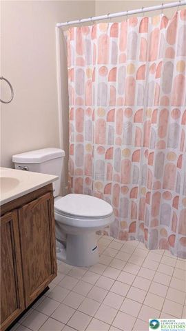 1825 Falcon Drive, Bethlehem City, PA 18017