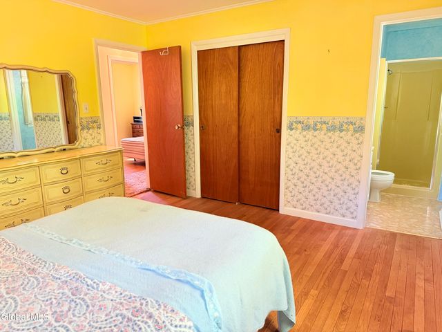 8 Sherwood Drive, Queensbury, NY 12804