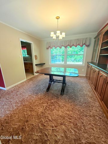 8 Sherwood Drive, Queensbury, NY 12804