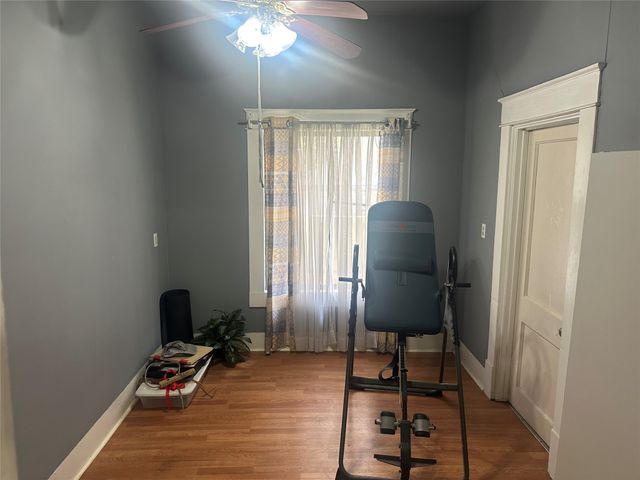 5802 Hudson, Dallas, TX 75206