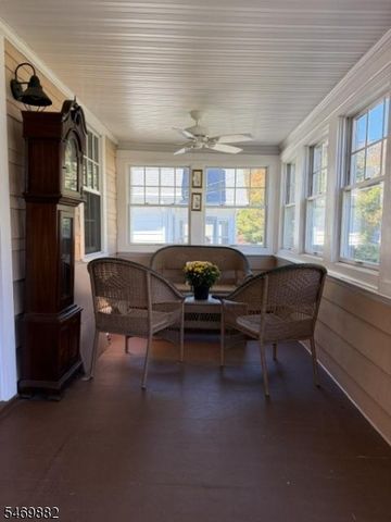 92 Chamberlain Pl, Midland Park Boro, NJ 07432