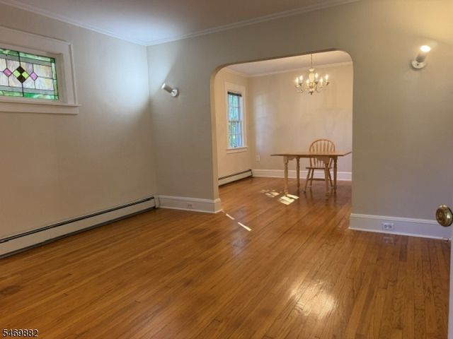 92 Chamberlain Pl, Midland Park Boro, NJ 07432