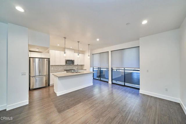 4201 Pennsylvania Avenue C2, Glendale, CA 91214