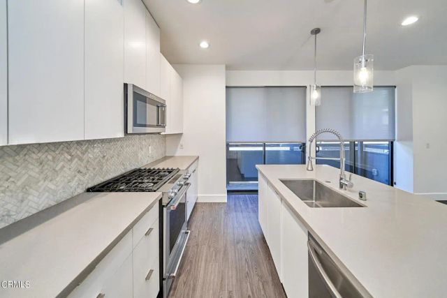 4201 Pennsylvania Avenue C2, Glendale, CA 91214